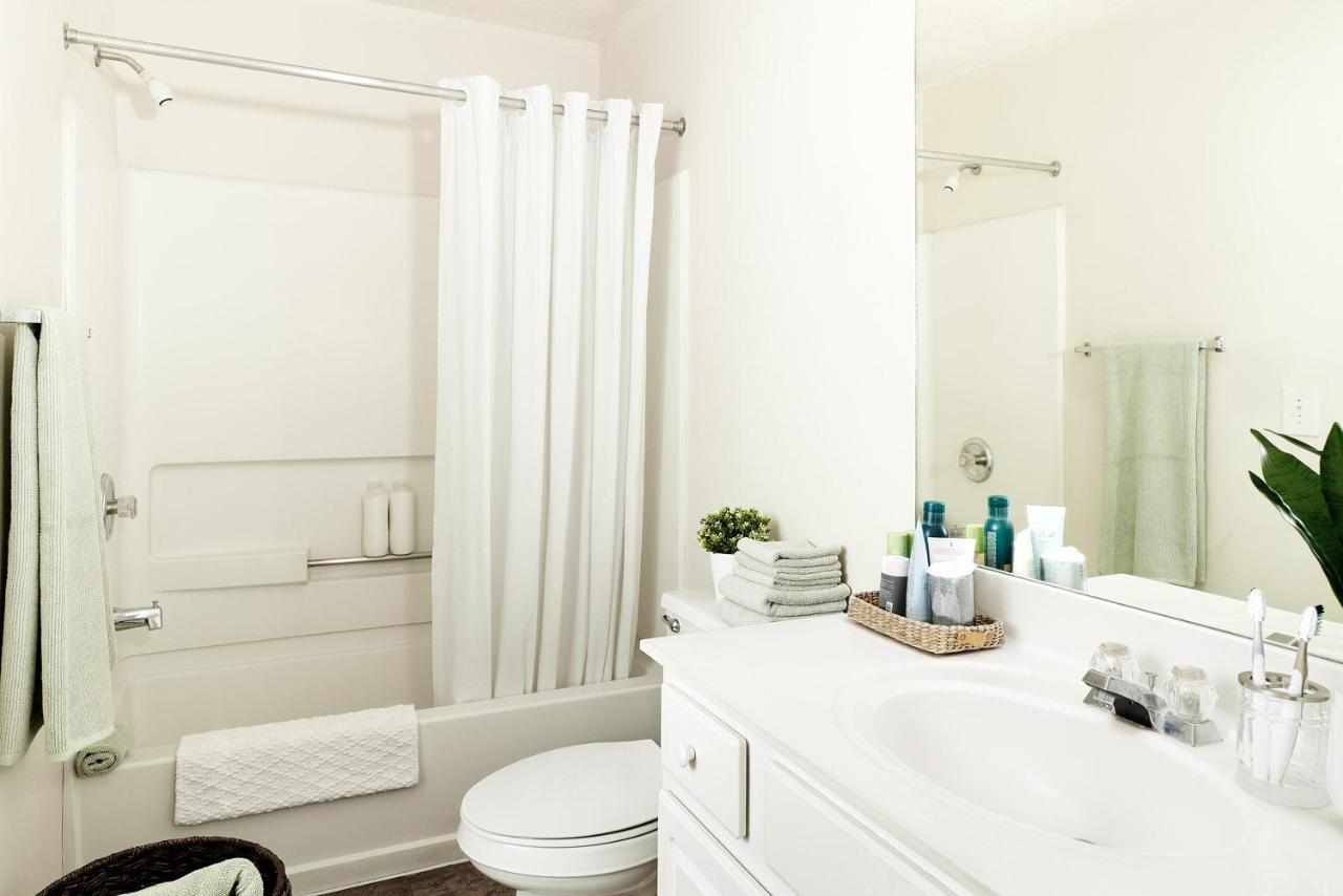 Intown Suites Extended Stay Louisville Ky - Airport ภายนอก รูปภาพ